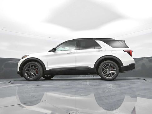 New 2026 Ford Explorer ST AWD/4WD image 66