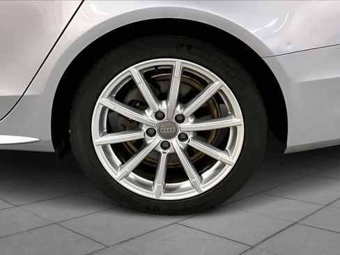 Used 2015 Audi A4 2.0T Premium image 10