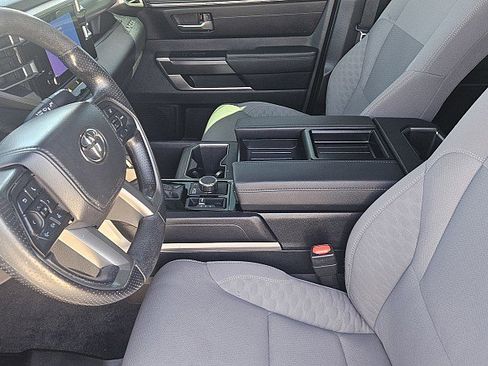 Used 2025 Toyota Tundra SR5 AWD/4WD image 8
