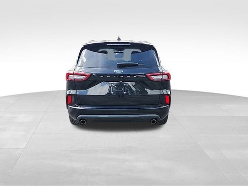 Used 2023 Ford Escape ST-Line image 10