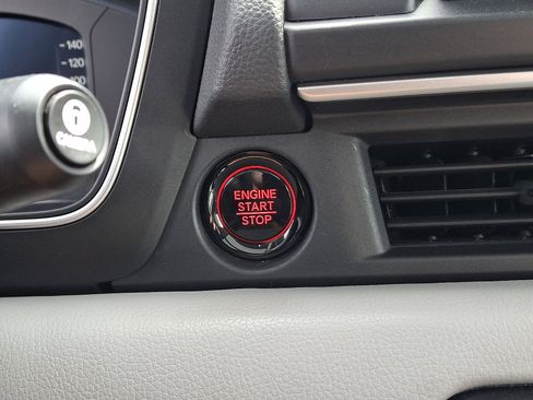 Used 2023 Honda Pilot Elite image 25