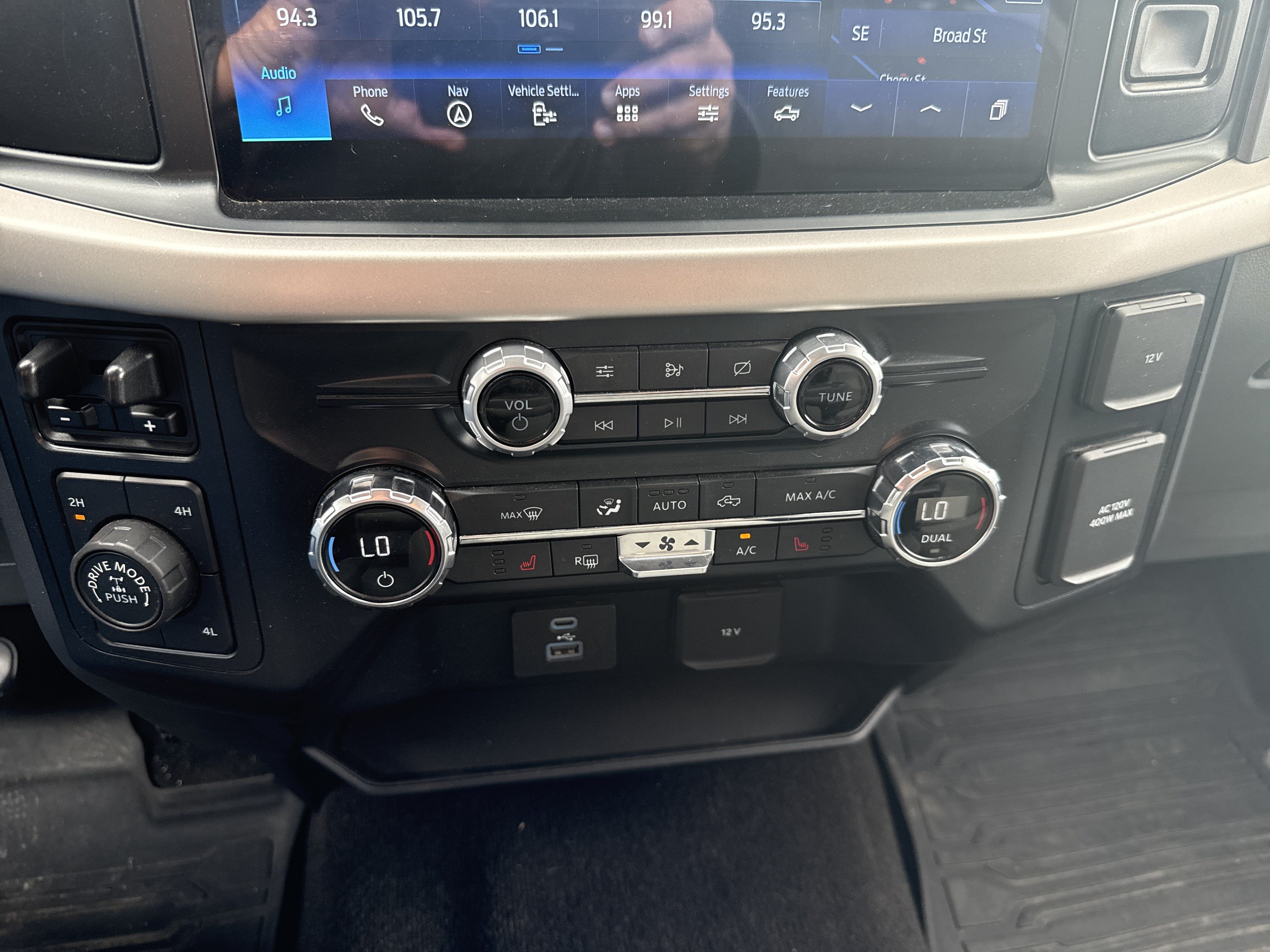 Used 2021 Ford F150 XLT w/ Equipment Group 302A High AWD/4WD image 25