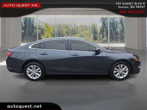 Used 2021 Chevrolet Malibu LT FWD image 4
