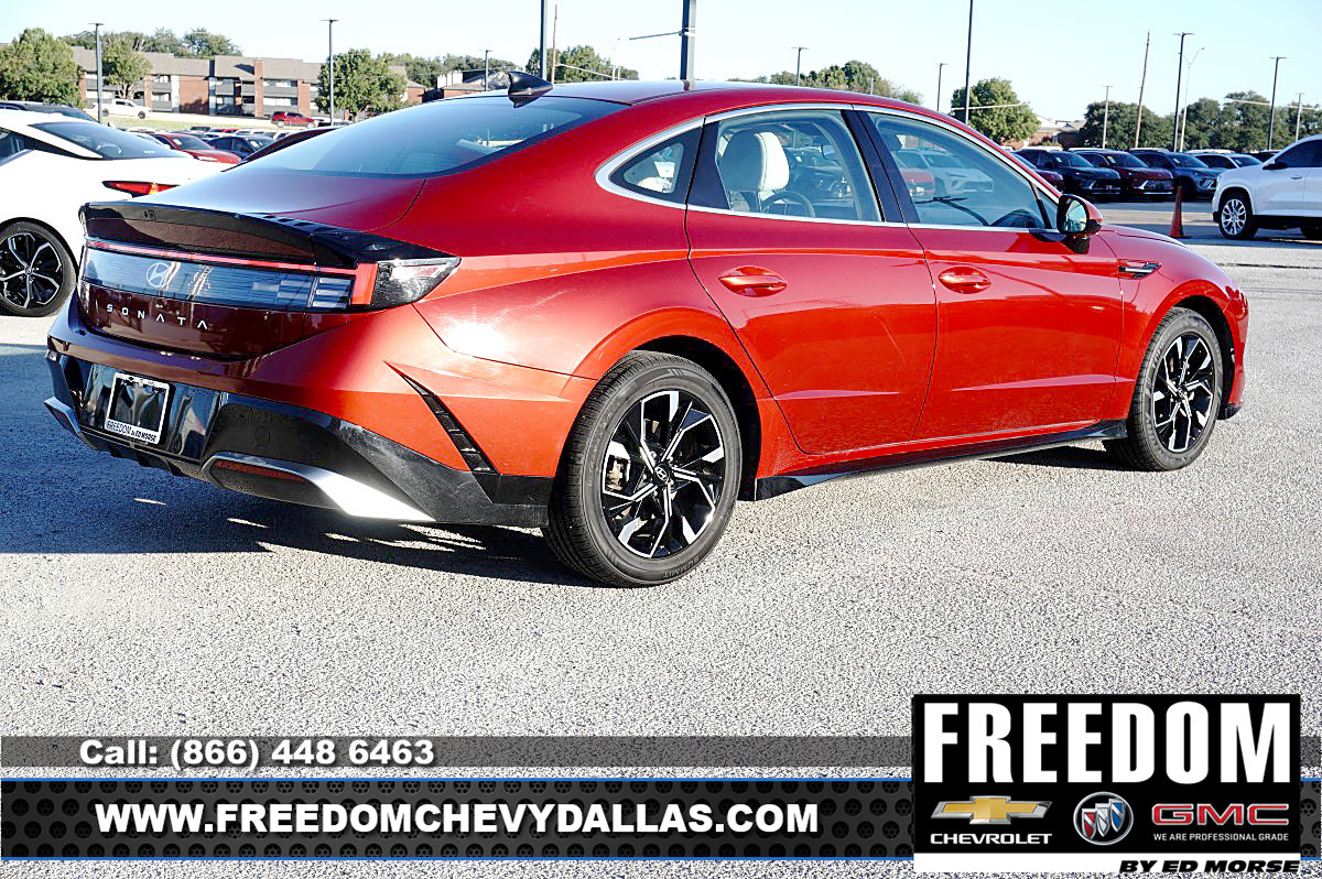 Used 2025 Hyundai Sonata SEL FWD image 38