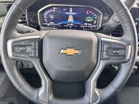 Used 2025 Chevrolet Silverado 2500 LT w/ Safety Package image 16