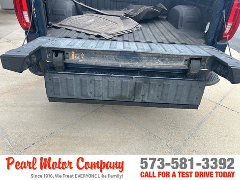 Certified 2021 GMC Sierra 1500 SLT w/ SLT Premium Plus Package AWD/4WD image 6