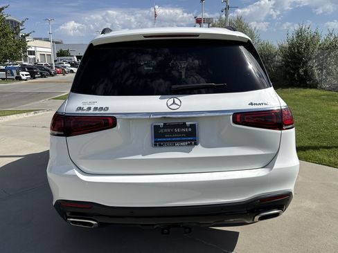 Used 2020 Mercedes-Benz GLS 580 4MATIC image 3
