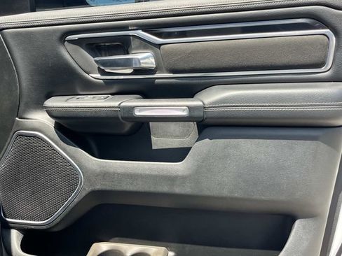 Used 2019 RAM 1500 Laramie w/ Sport Appearance Package AWD/4WD image 27