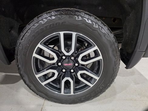 Used 2019 GMC Sierra 1500 AT4 image 8