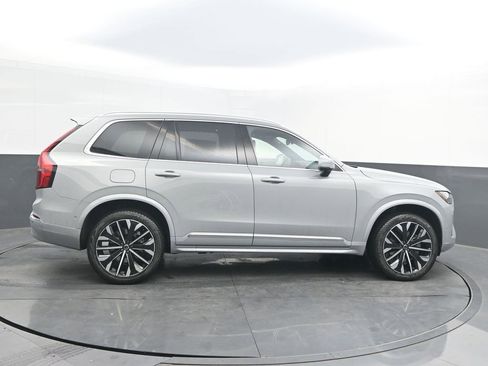 New 2026 Volvo XC90 B6 Plus w/ Protection Package Premier AWD/4WD image 8