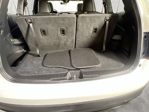 Used 2021 Honda Pilot Black Edition image 26