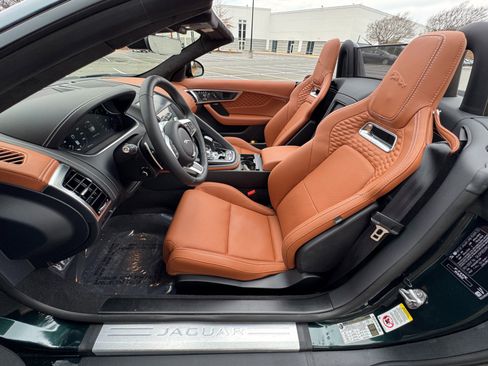 Used 2024 Jaguar F-TYPE R-Dynamic image 25