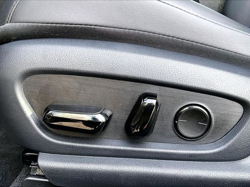 Used 2024 Lexus ES 350 w/ Premium Package image 34