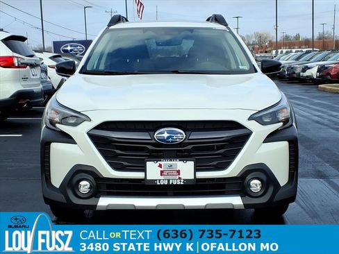 Certified 2025 Subaru Outback Limited image 32