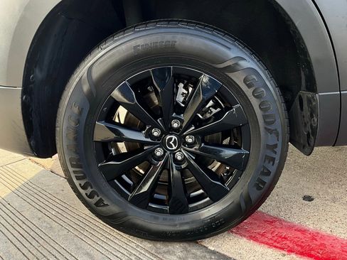 Used 2025 MAZDA CX-50 AWD 2.5 S w/ Preferred Package image 9