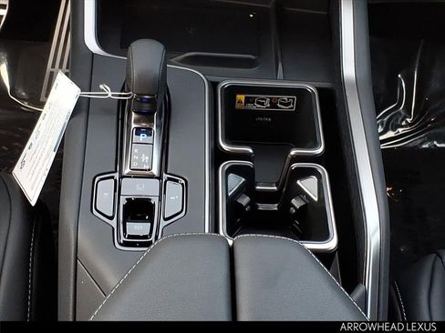 New 2026 Lexus TX 500h image 10