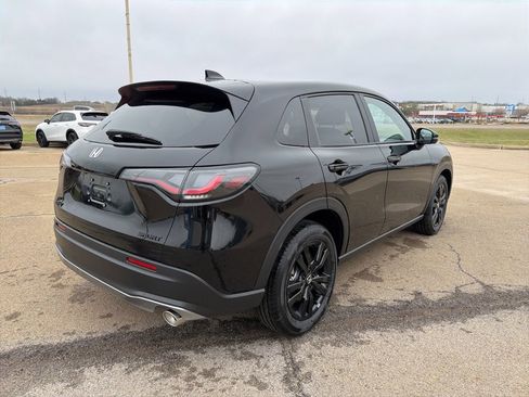 New 2026 Honda HR-V Sport image 5