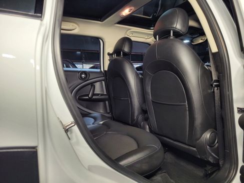 Used 2012 MINI Cooper Countryman S image 36