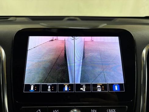 Used 2023 Chevrolet Equinox Premier FWD image 71