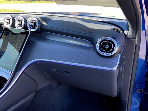 New 2026 Mercedes-Benz GLC 300 GLC 300 image 10