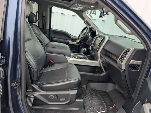 Used 2016 Ford F150 Lariat image 18