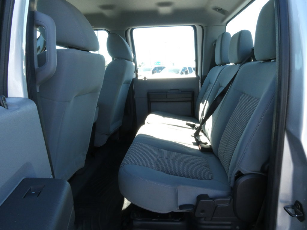 Used 2015 Ford F250 XL w/ Power Equipment Group AWD/4WD image 18