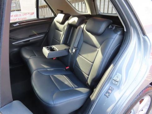 Used 2011 Mercedes-Benz ML 350 4MATIC image 15