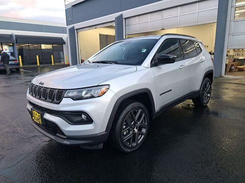 New 2026 Jeep Compass Latitude AWD/4WD image 1