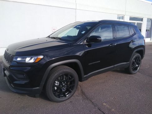 New 2026 Jeep Compass Latitude AWD/4WD image 2