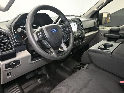 Used 2019 Ford F150 XL w/ Equipment Group 101A Mid RWD image 8