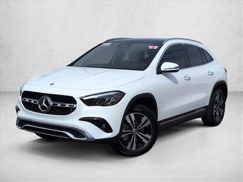 Used 2025 Mercedes-Benz GLA 250 image 1