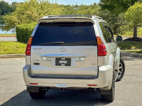 Used 2004 Lexus GX 470 AWD/4WD image 12