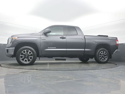 Used 2018 Toyota Tundra SR5 w/ TRD Off Road Package image 50