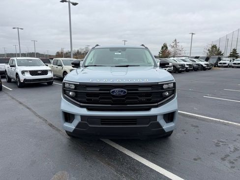 New 2026 Ford Expedition Max Active image 2