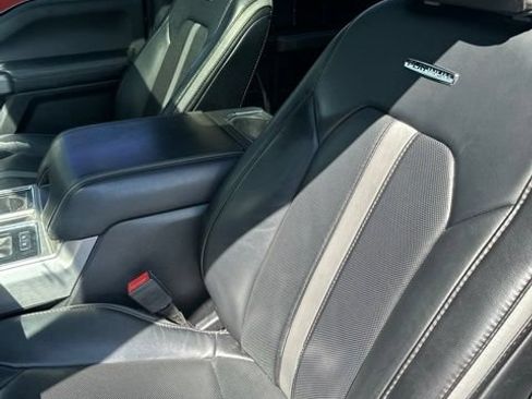Used 2018 Ford F150 Platinum w/ Equipment Group 701A Luxury AWD/4WD image 10