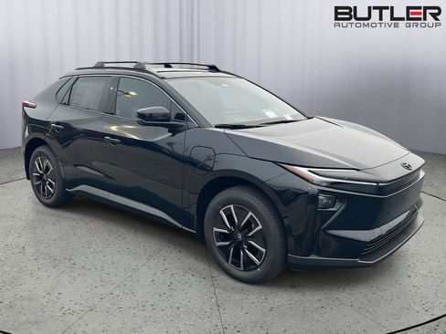 New 2026 Toyota bZ FWD image 8