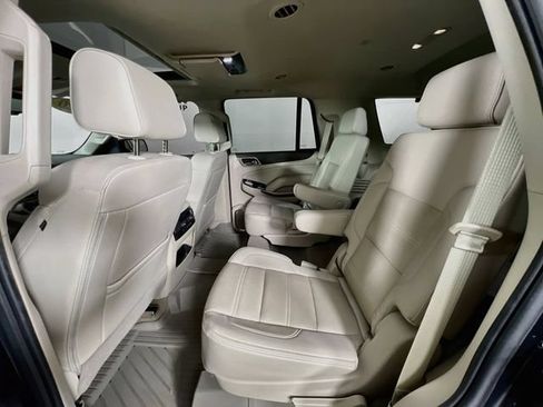 Used 2020 GMC Yukon Denali w/ Denali Ultimate Package AWD/4WD image 24