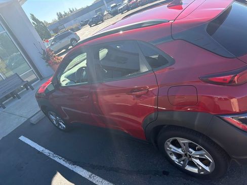 Used 2022 Hyundai Kona SEL AWD/4WD image 6