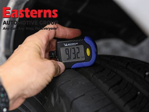 Used 2024 RAM 1500 Classic SLT AWD/4WD image 24