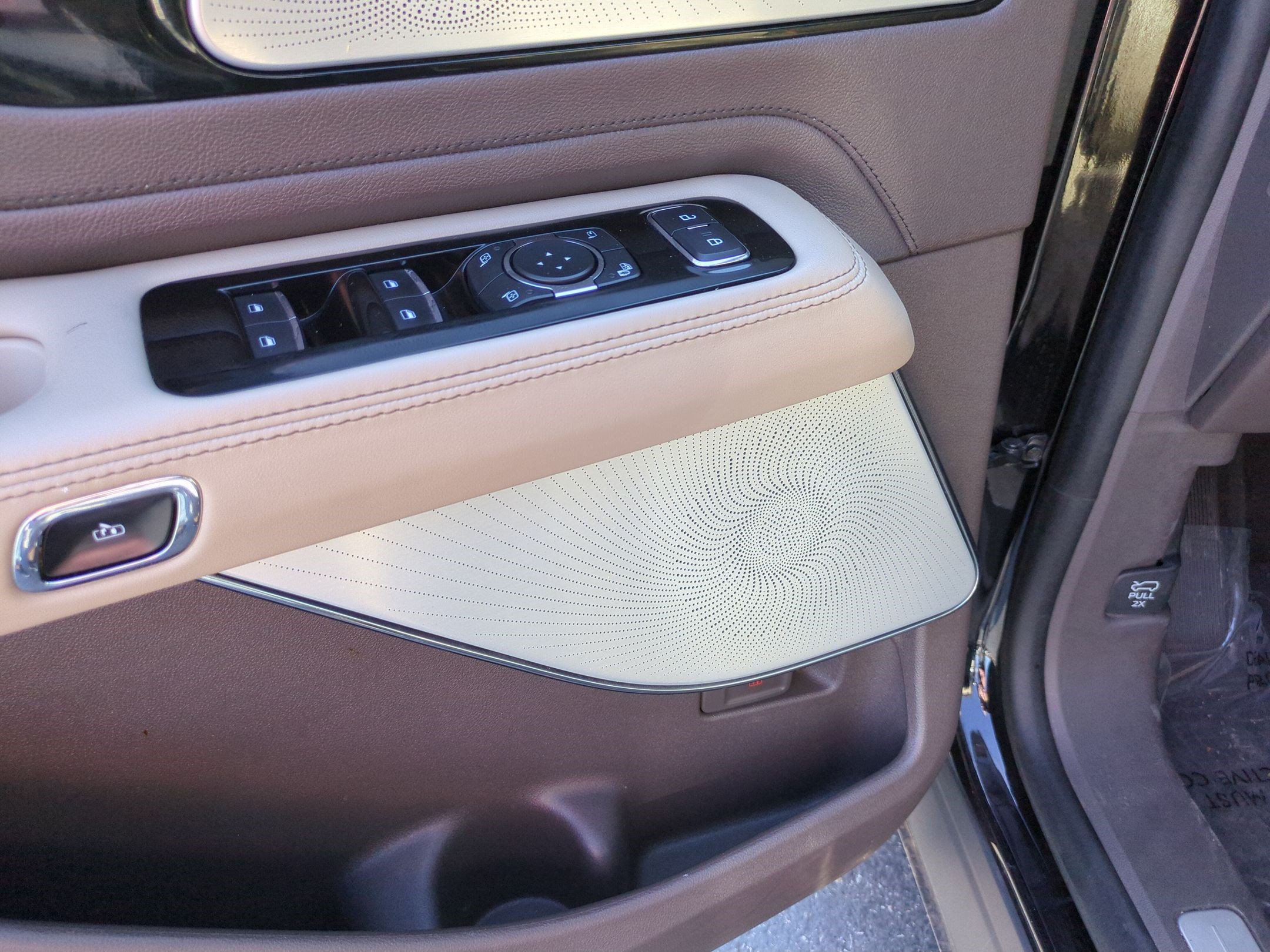 Used 2021 Lincoln Aviator Reserve w/ Equipment Group 208A AWD/4WD image 13