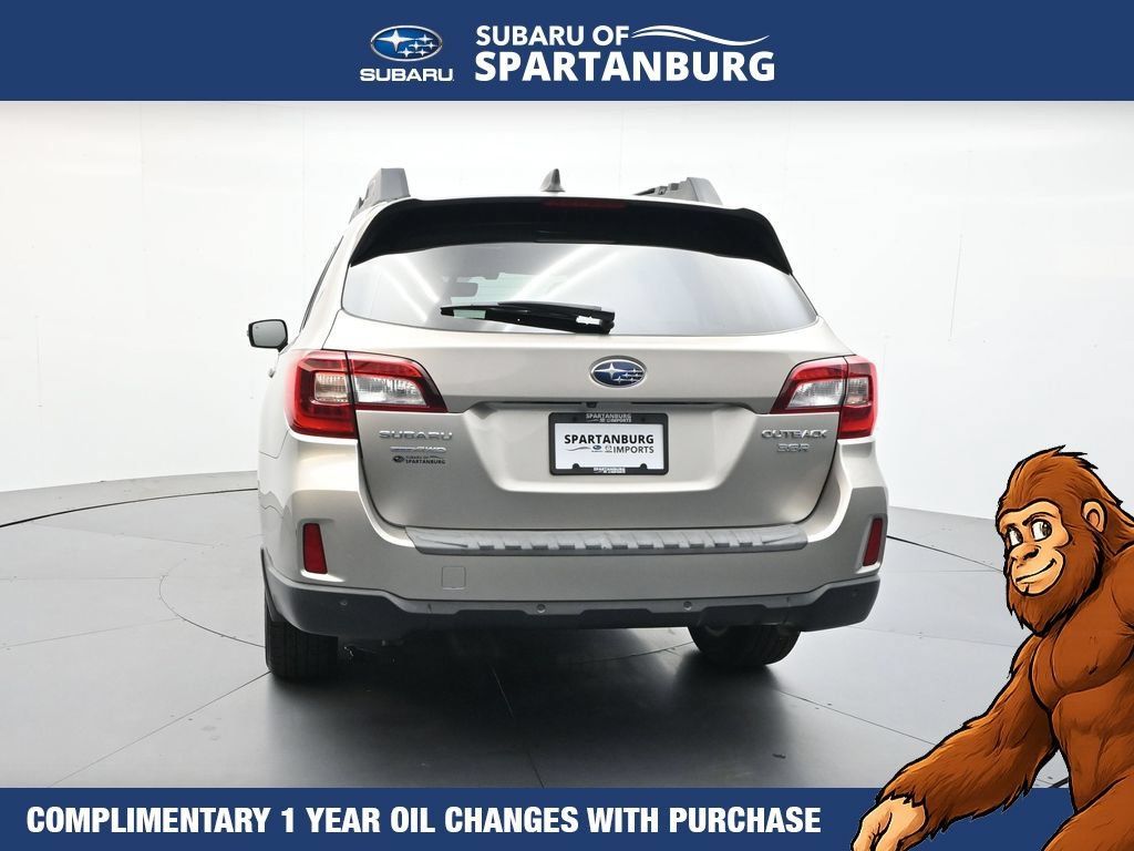 Used 2017 Subaru Outback 3.6R Limited AWD/4WD image 7