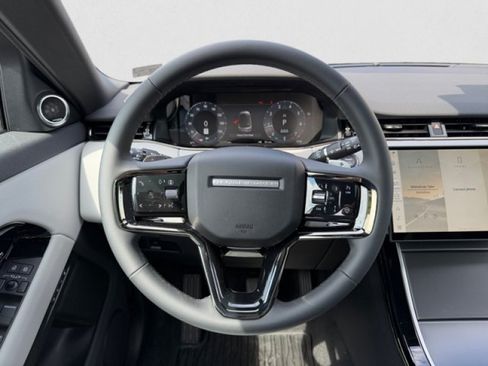 New 2026 Land Rover Range Rover Evoque S AWD/4WD image 15