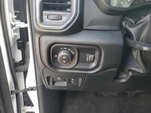 Used 2023 RAM 1500 Big Horn AWD/4WD image 21