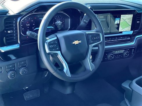 New 2026 Chevrolet Silverado 1500 LT image 10