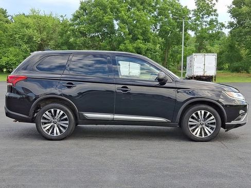 Used 2020 Mitsubishi Outlander ES AWD/4WD image 10