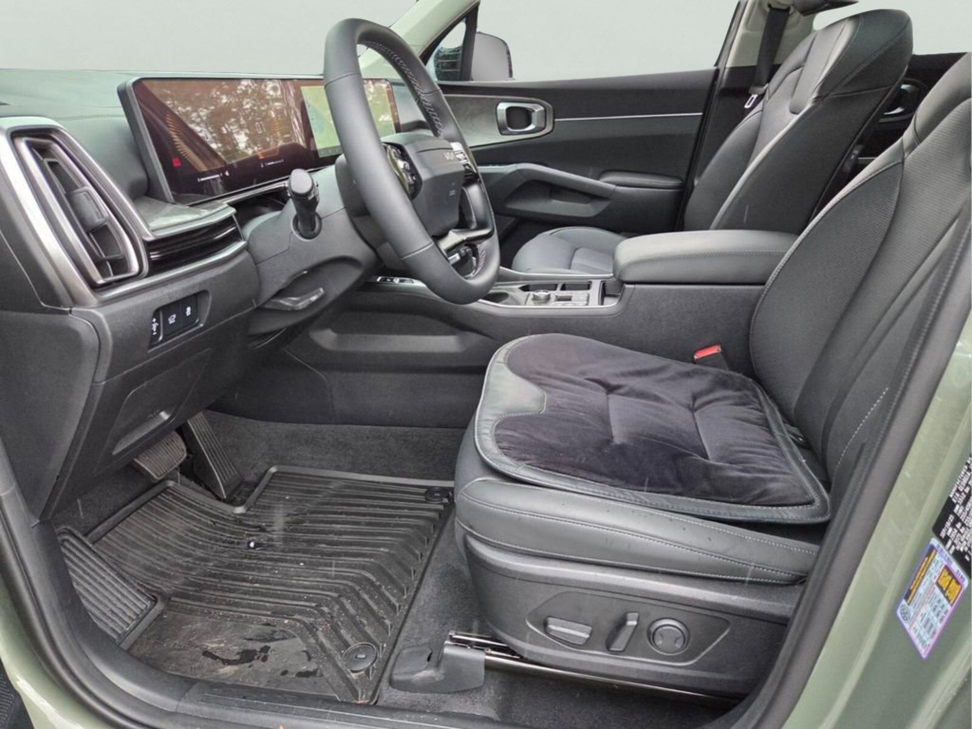 Certified 2026 Kia Sorento X-Line EX AWD/4WD image 11