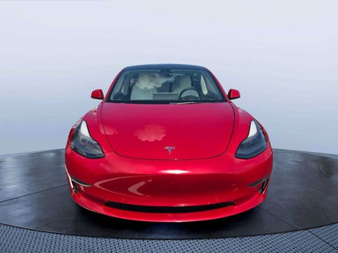 Used 2022 Tesla Model 3 Long Range AWD/4WD image 8