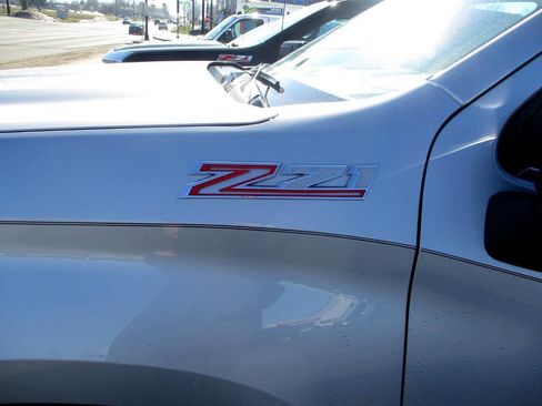 Used 2019 Chevrolet Silverado 1500 LTZ w/ LTZ Plus Package image 11