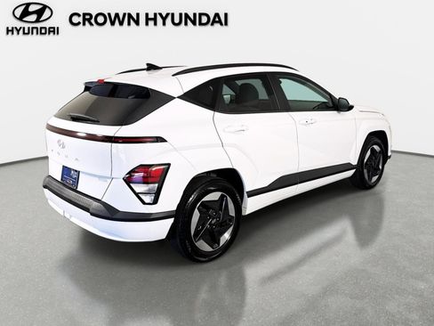 Certified 2024 Hyundai Kona SEL image 5