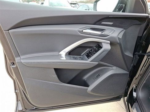 New 2025 Audi Q5 Premium Plus image 9